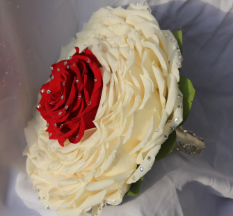 Букет невесты гламелия из розы